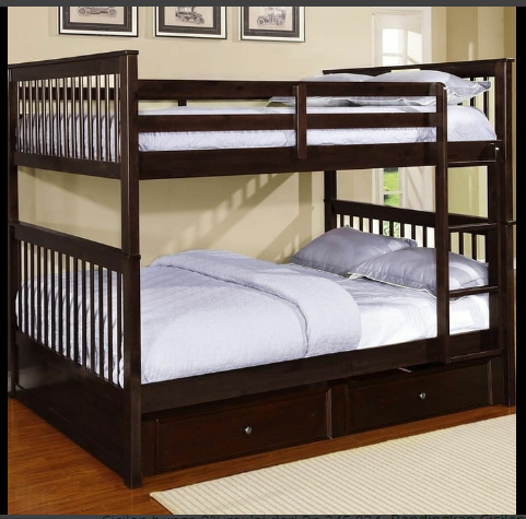 Tempat Tidur Tingkat